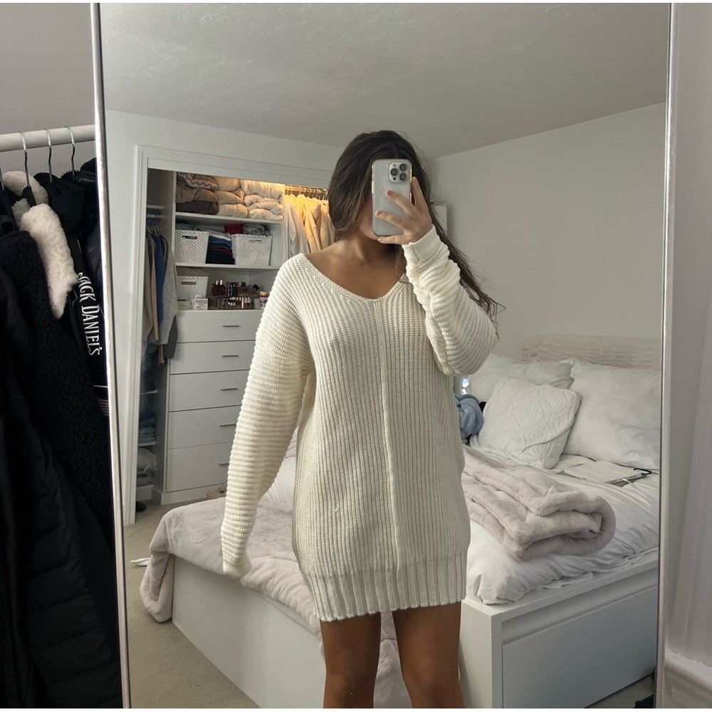 white sweater dress small - Picture 2 of 4